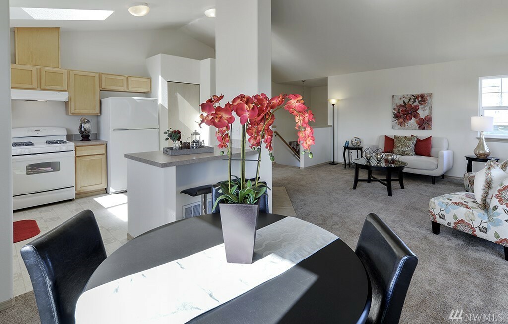 Property Photo: 11115 56th Ave S WA 98178
