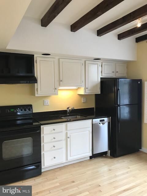 Property Photo:  637 Columbus Street S  VA 22314 