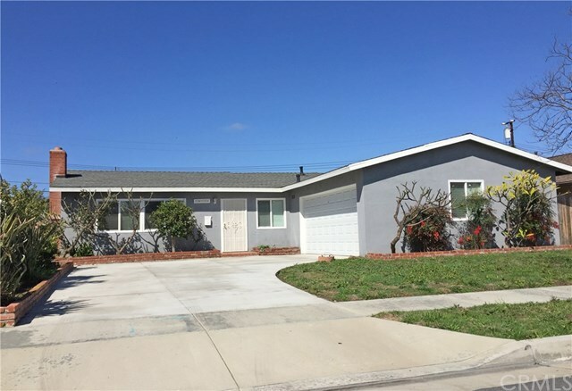 Property Photo: 14931 Oaktree Circle CA 92647