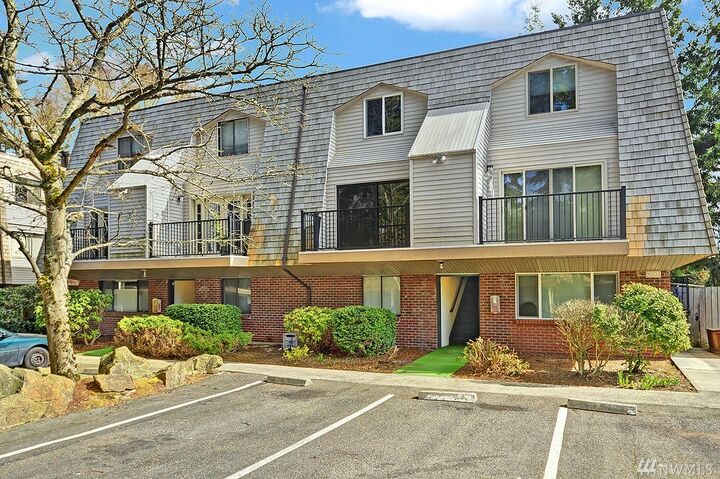 8601 244th St SW 1E  Edmonds WA 98026 photo