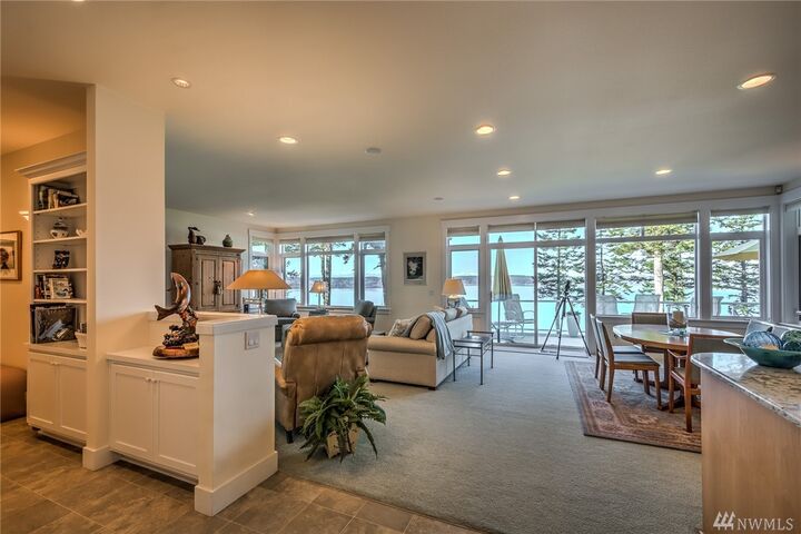 Property Photo: 3830 Palm Lane WA 98282