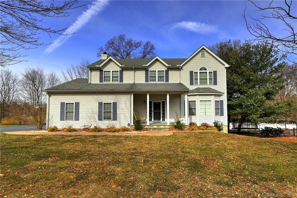 Property Photo: 17 Henry Albert Drive CT 06461