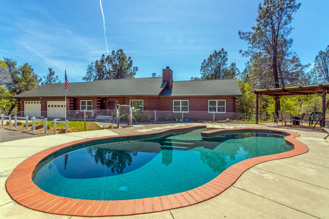 Property Photo:  16550 Thompson Lane  CA 96001 