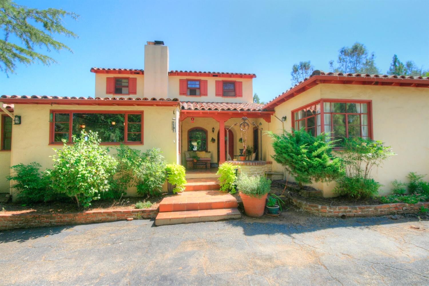Property Photo:  363 Rio Vista Drive  CA 95603 