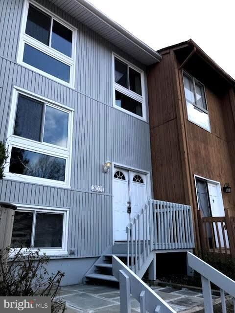 Property Photo:  3021 Sugar Lane  VA 22181 