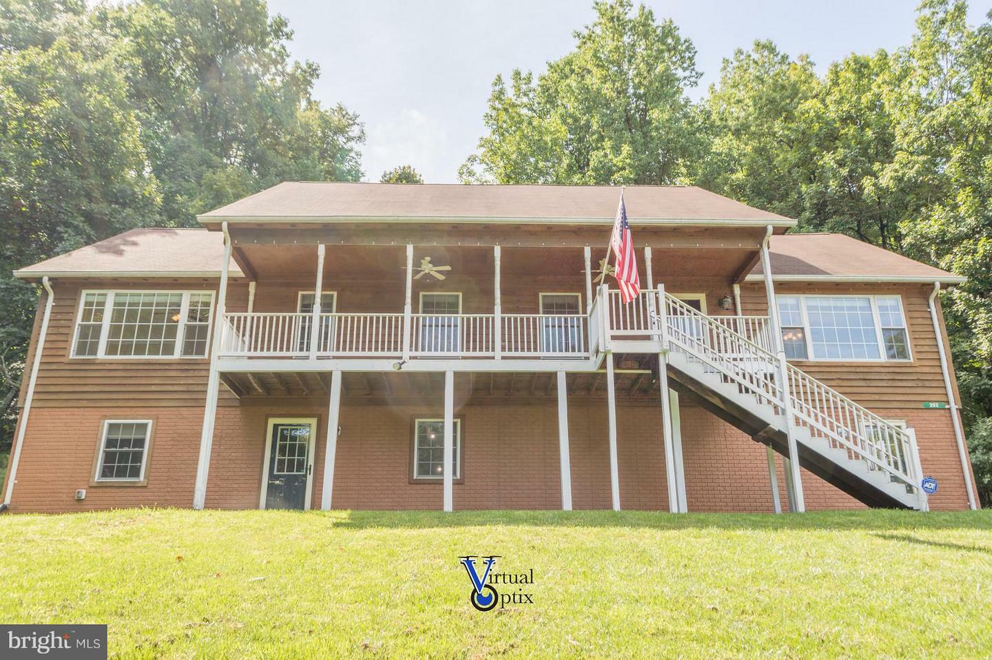 Property Photo:  202 Lazy Livin Lane  VA 22630 