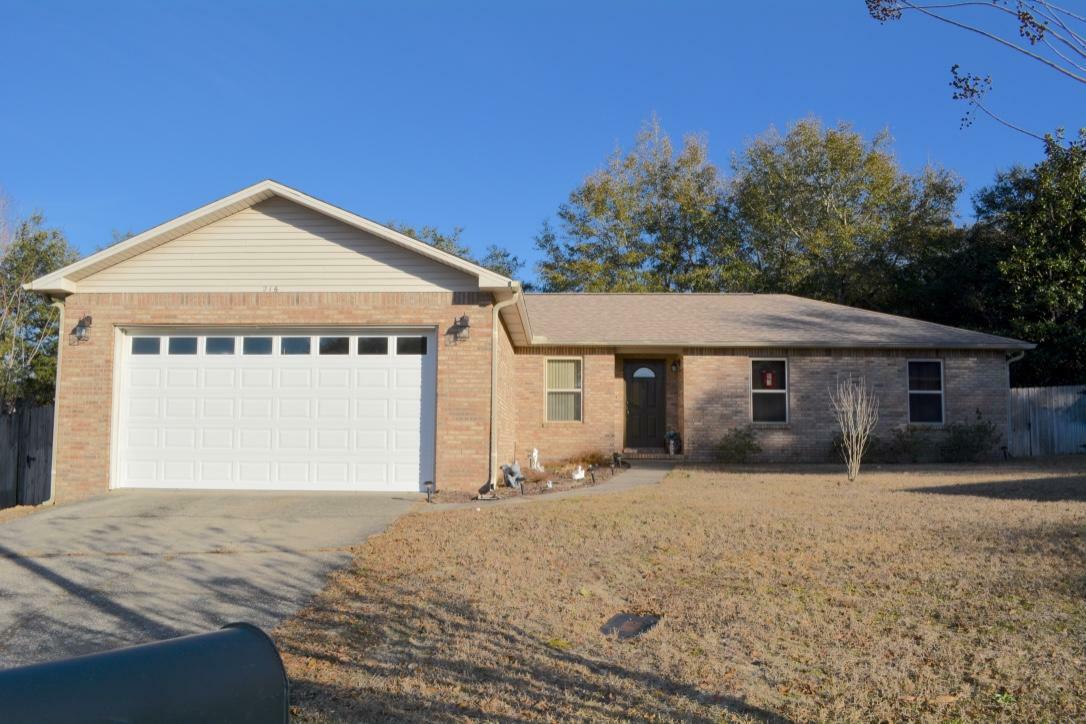 Property Photo:  216 Shadyside Court  FL 32578 