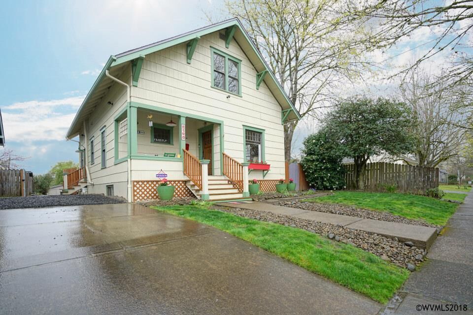 Property Photo: 2140 Mill St OR 97301