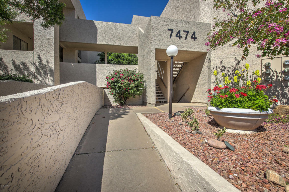 Property Photo:  7474 E Earll Drive 217  AZ 85251 