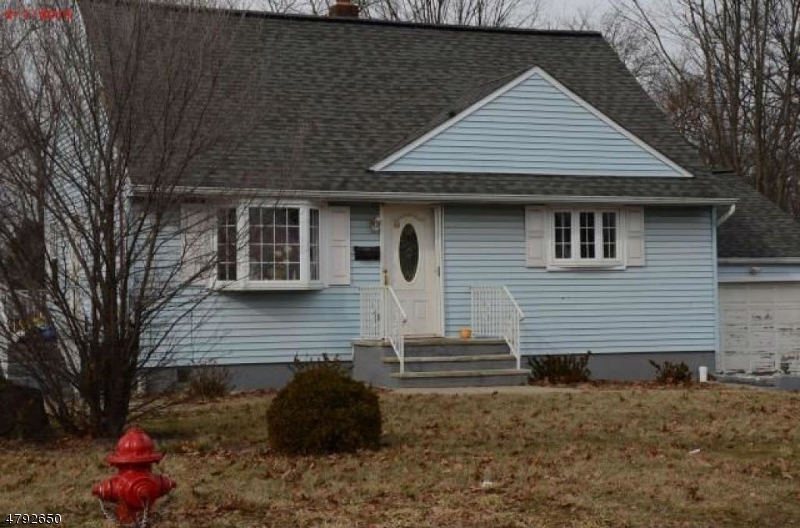 Property Photo:  69 Hawthorne Dr  NJ 08873 