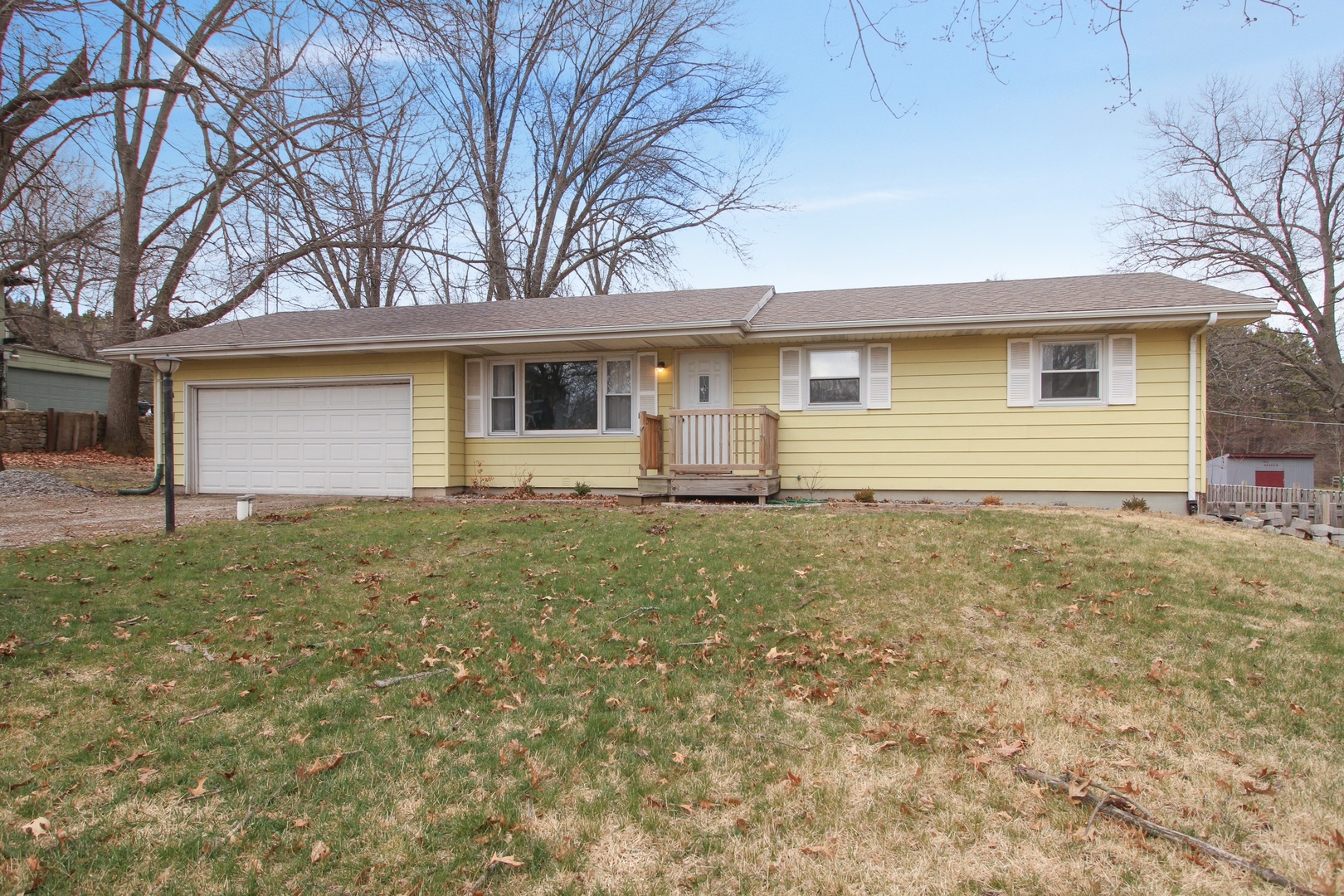 Property Photo:  1393 Oakleaf Drive  IL 60964 