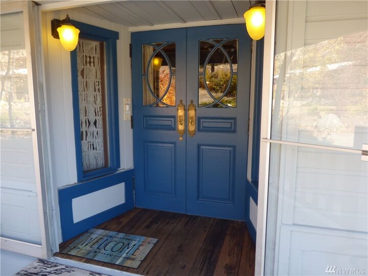 Property Photo: 104 Hidden Hills Lane WA 98855