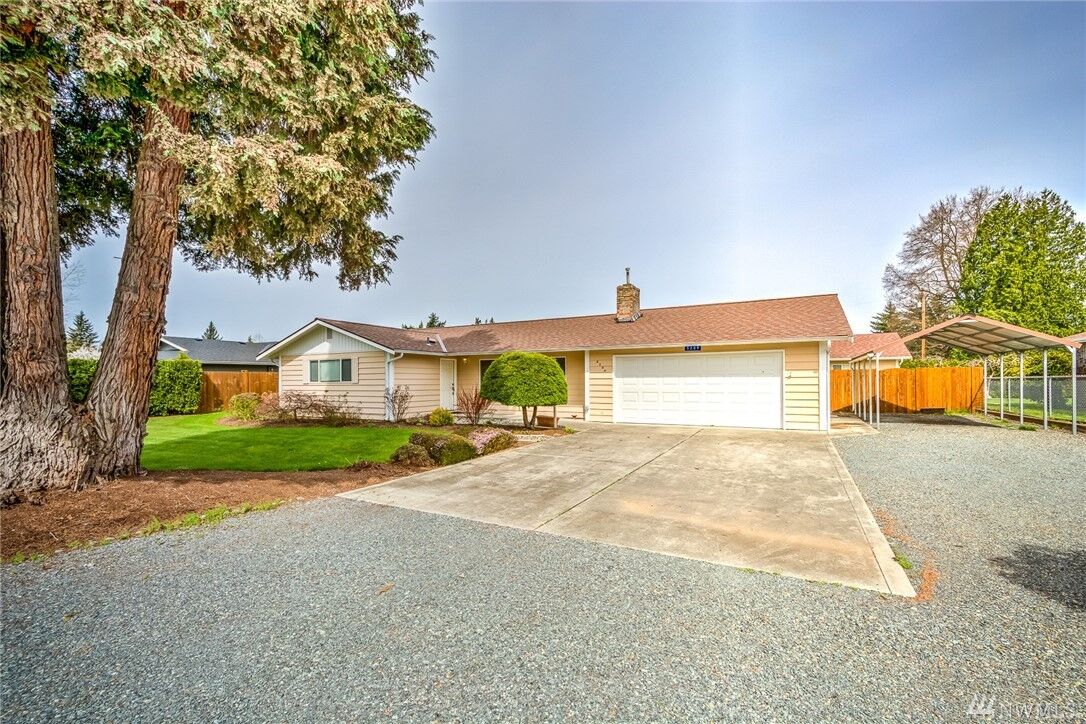Property Photo: 5209 110th Place NE WA 98271