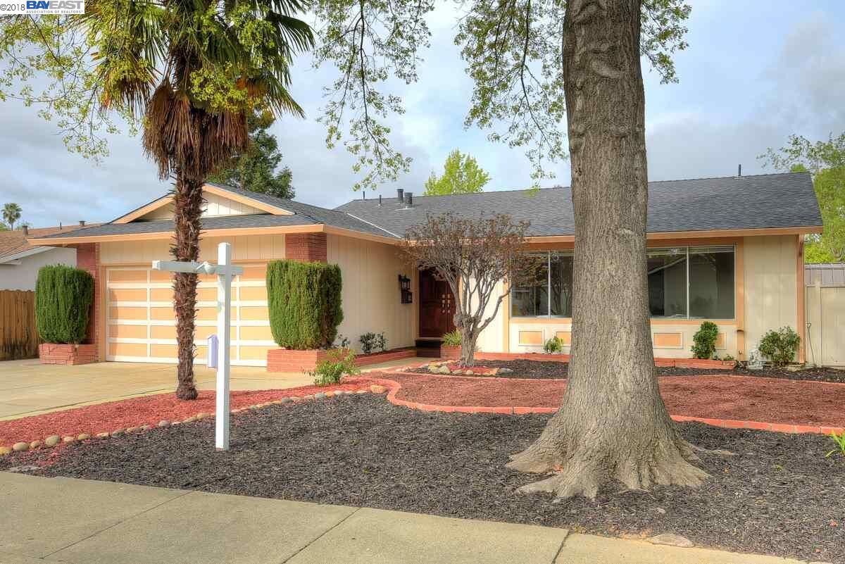 Property Photo:  969 Del Norte Dr  CA 94551 