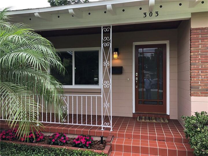 Property Photo:  303 E Jersey Street  FL 32806 