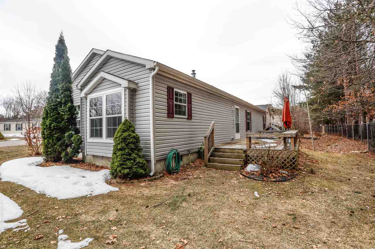 Property Photo:  115 Thistle Way  NH 03109 