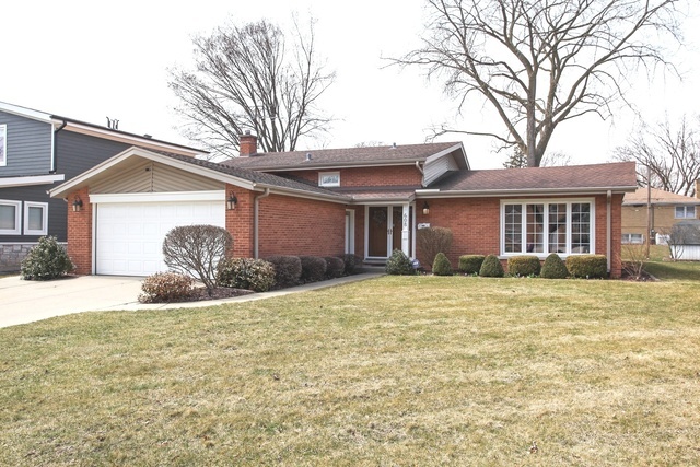 Property Photo:  608 South Edward Street  IL 60056 