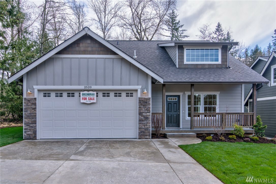 Property Photo:  2520 Elmhurst Ct  WA 98229 