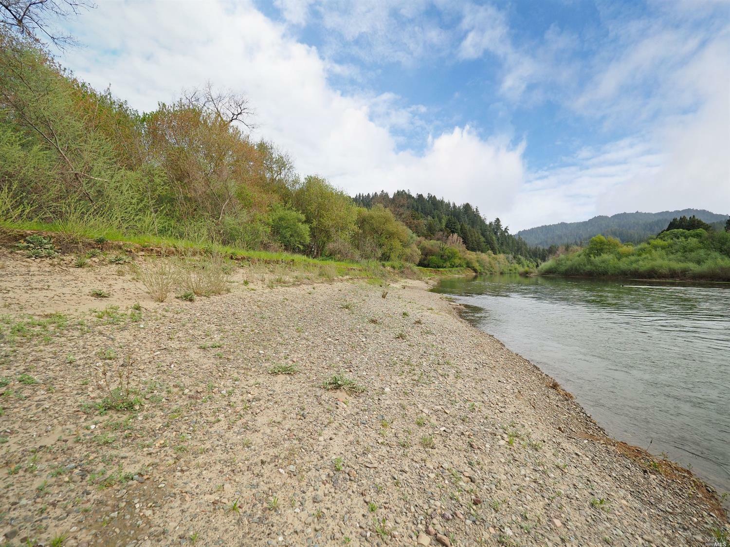 Property Photo: 15105 15119 River Road CA 95446
