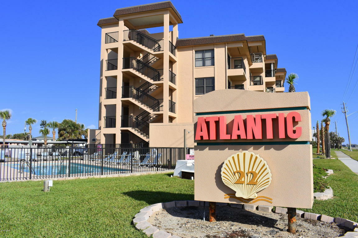 Property Photo: 2390 Ocean Shore Boulevard FL 32176