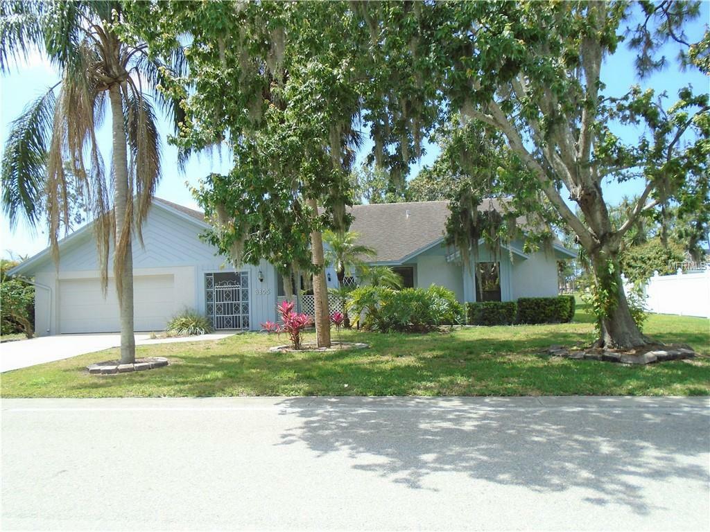 Property Photo:  3805 Avenida Madera  FL 34210 