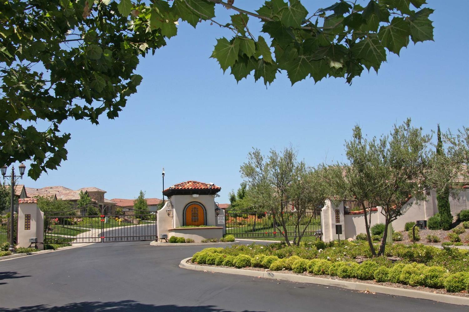 Property Photo: 1881 Yerba Way CA 95648