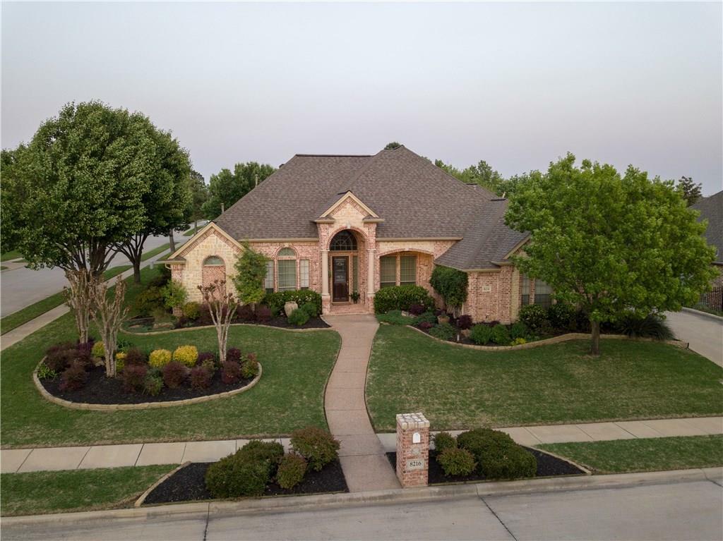 Property Photo: 8216 Thornbush Drive TX 76182