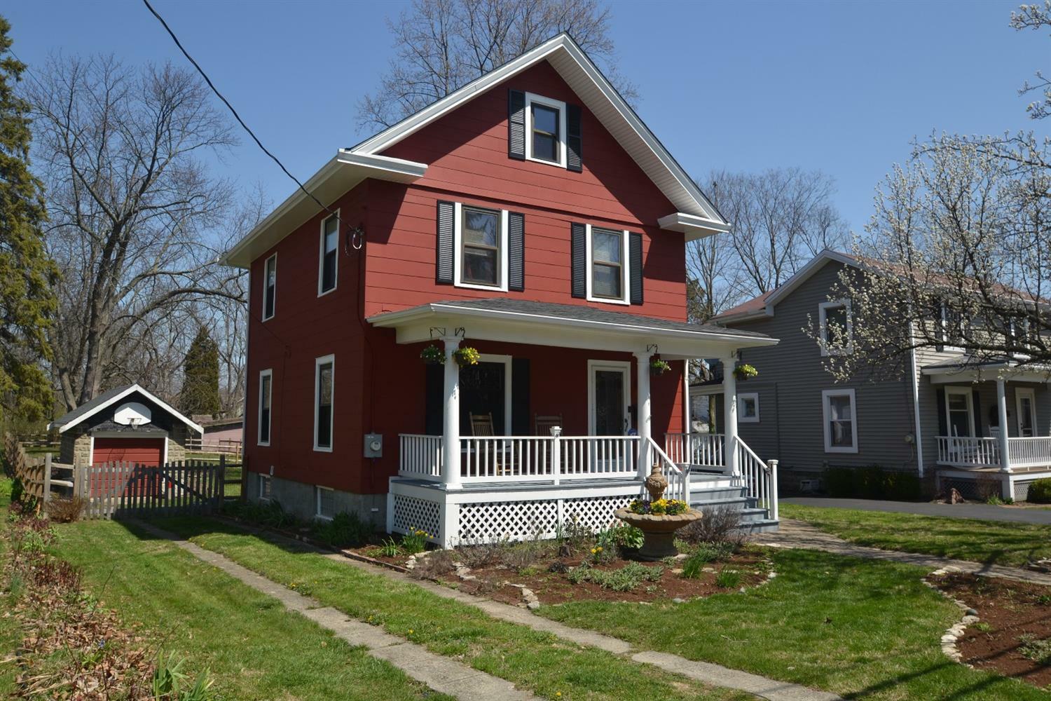 Property Photo: 62 W Sharon Road OH 45246