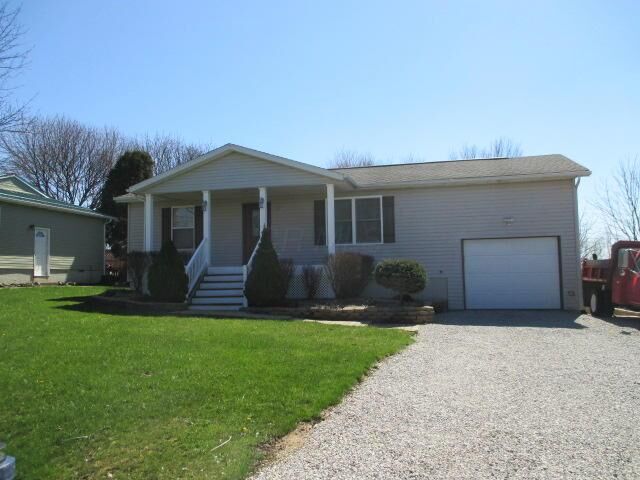 Property Photo:  1456 Apple Valley Drive  OH 43028 