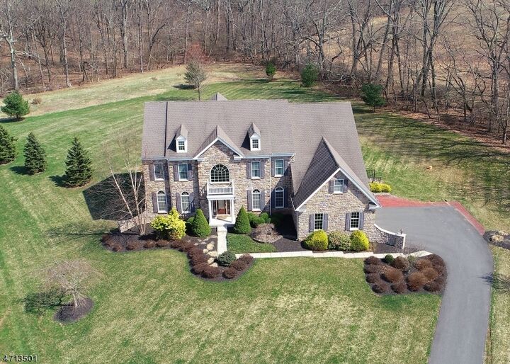 17 Belmont Ct  Alexandria Twp. NJ 08867 photo