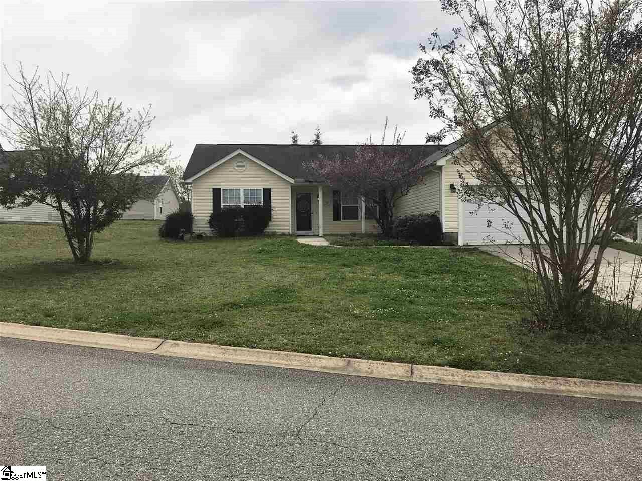Property Photo: 209 Rio Way SC 29625