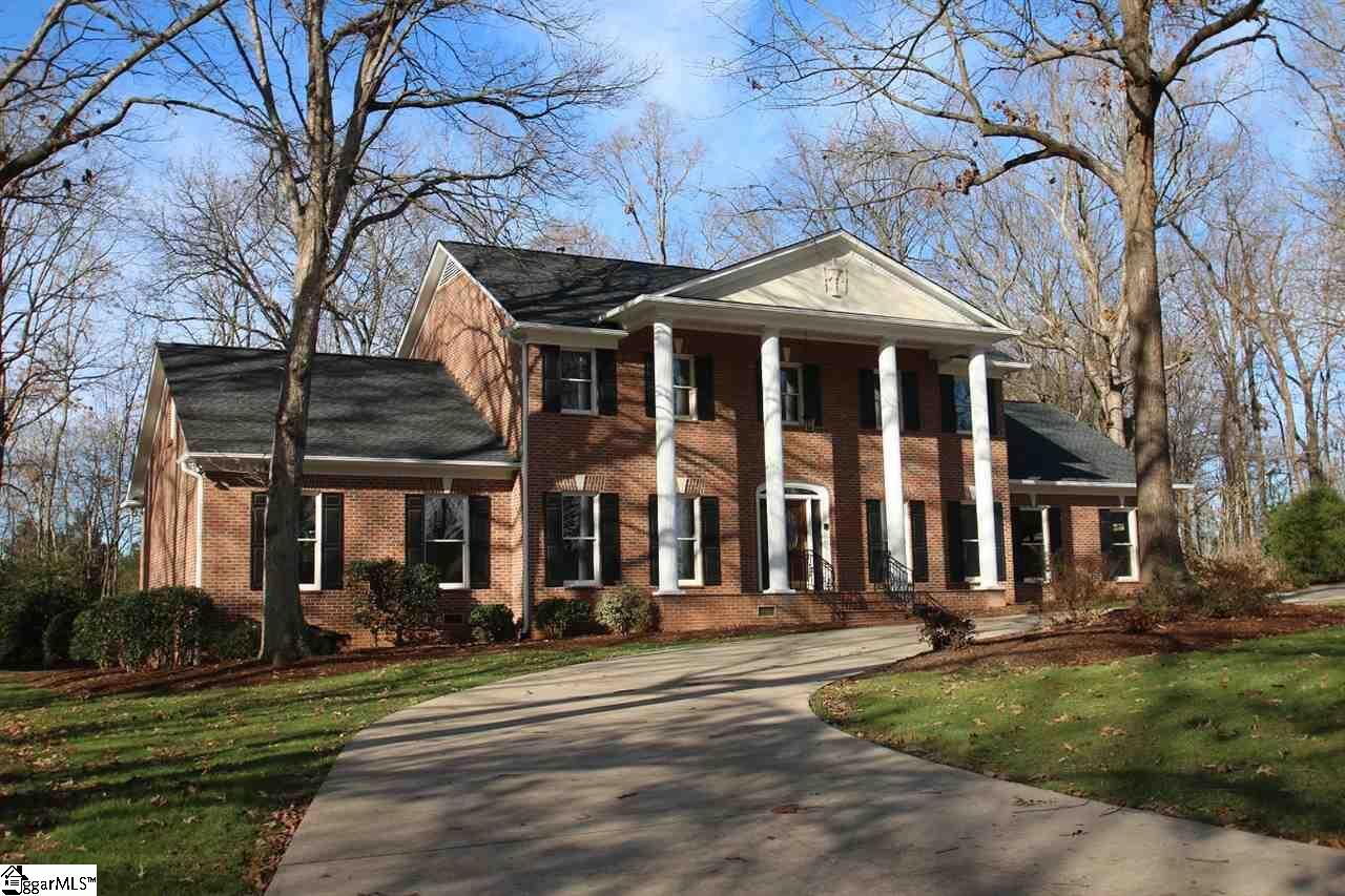 Property Photo: 118 Woodridge Drive SC 29301