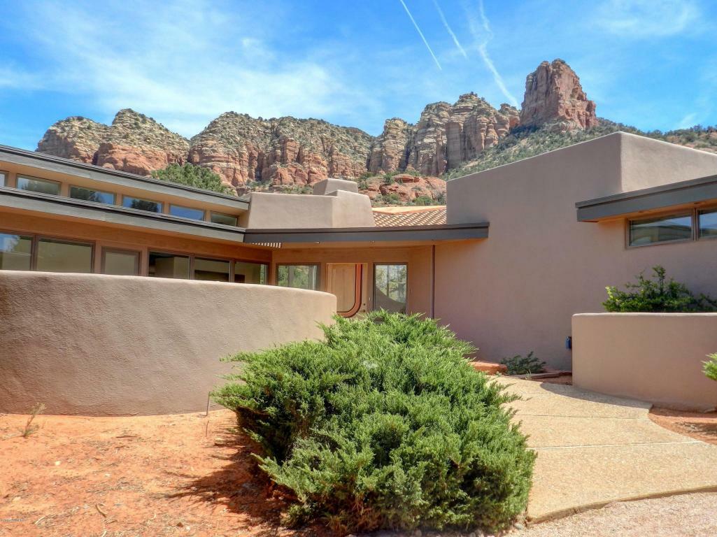 Property Photo: 135 S Highland Drive AZ 86351