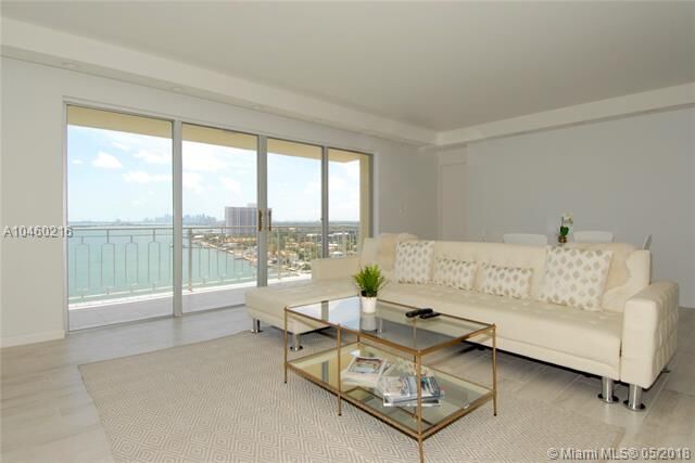 Property Photo:  11111 Biscayne Blvd 1605  FL 33181 