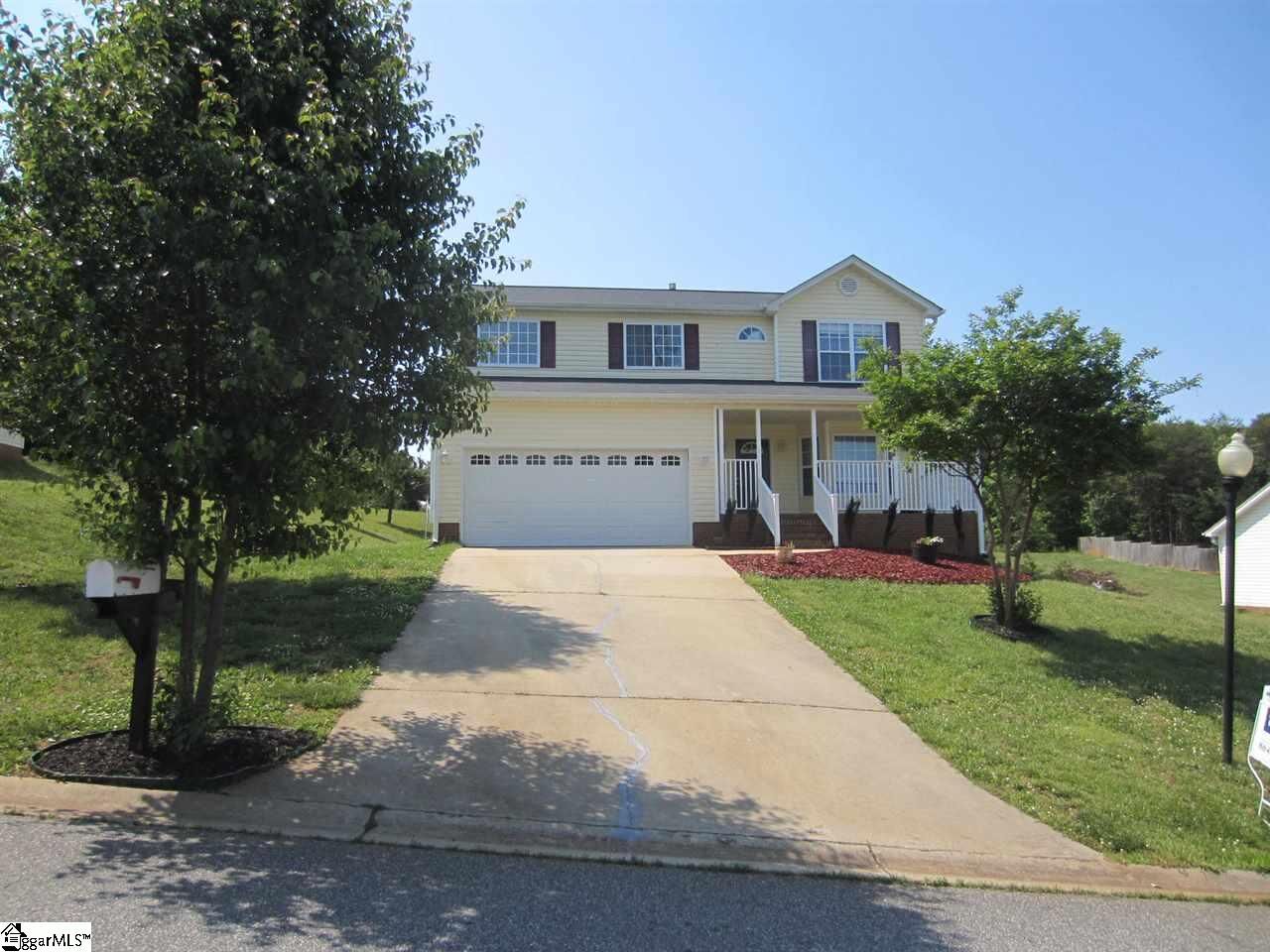 Property Photo:  115 Spindleback Way  SC 29651 