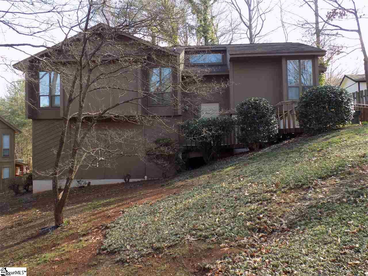 Property Photo:  1402 Winding Way  SC 29687 