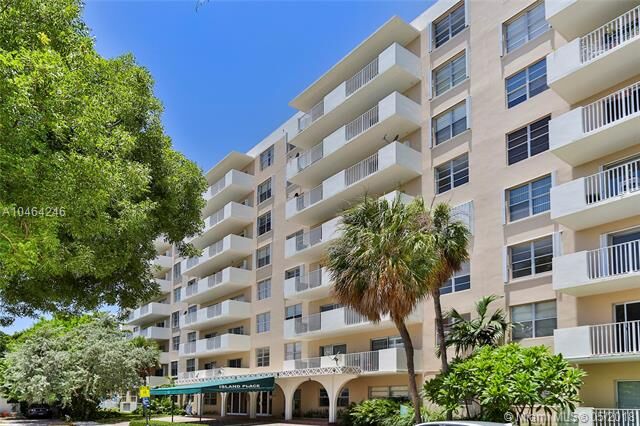 Property Photo:  1455 N Treasure Dr 6B  FL 33141 
