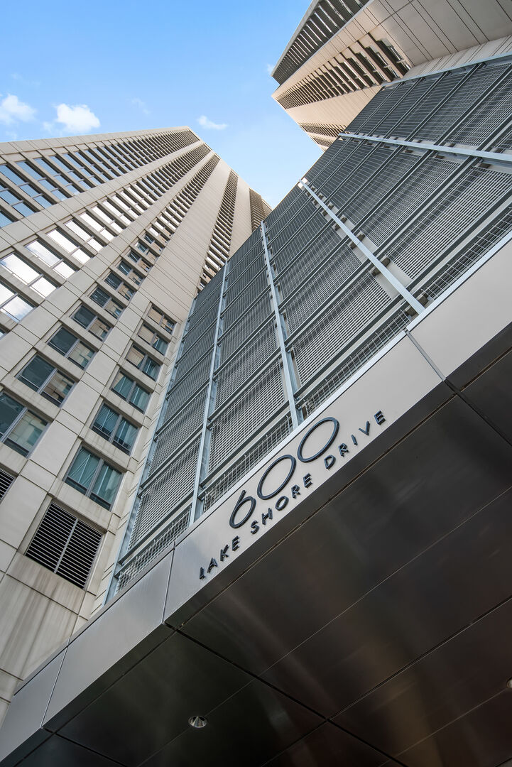 Property Photo: 600 Lake Shore Drive 1410 IL 60611