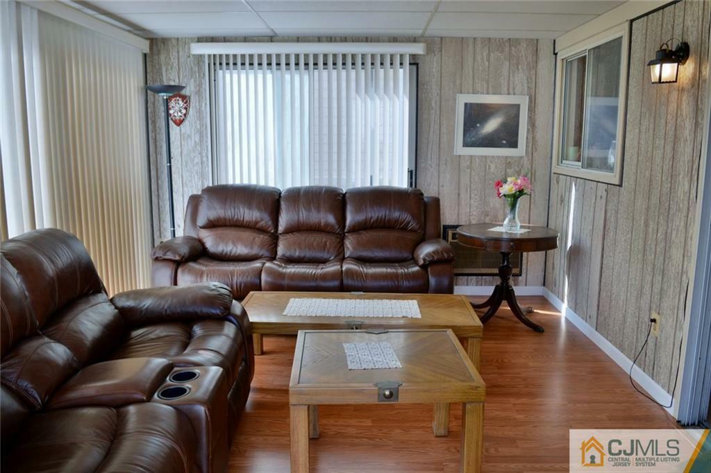 368A Metuchen Drive  Monroe NJ 08831 photo