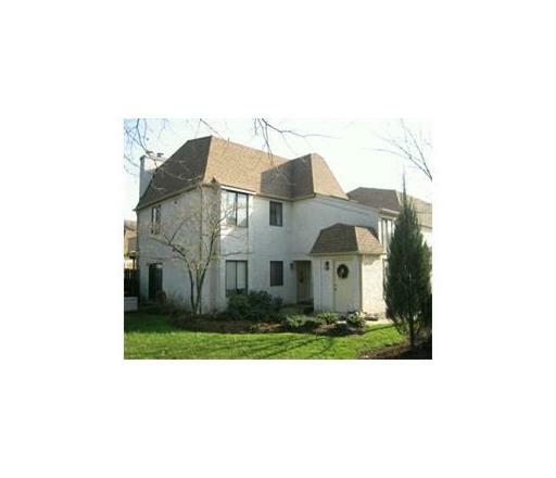 Property Photo:  39 Gate House Lane  NJ 08820 