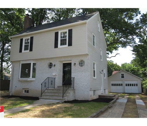 Property Photo:  32 Woodland Avenue  NJ 08863 