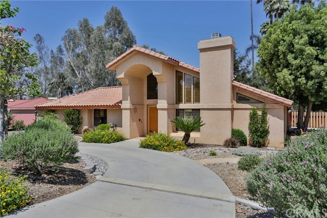 Property Photo: 1308 W Fern Avenue CA 92373