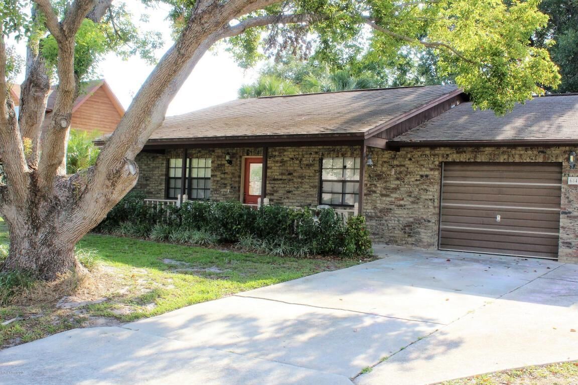 Property Photo: 6845 Cairo Road FL 32927