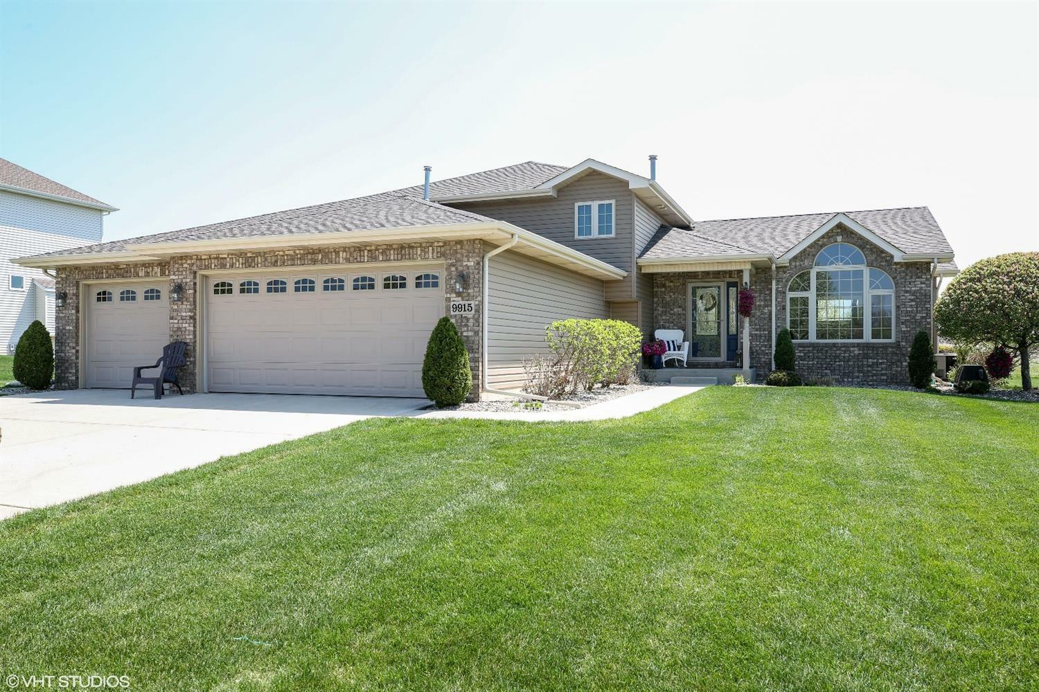 Property Photo: 9915 W 100th Place IN 46373