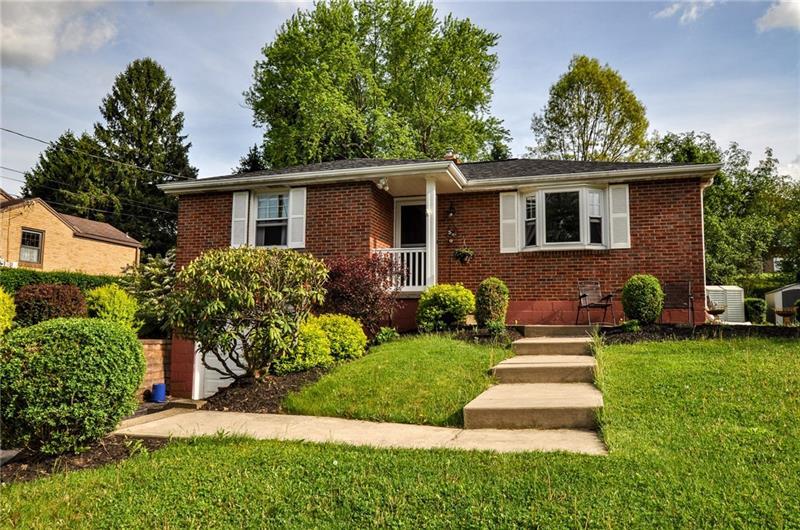Property Photo: 320 Lynette Pl PA 15237