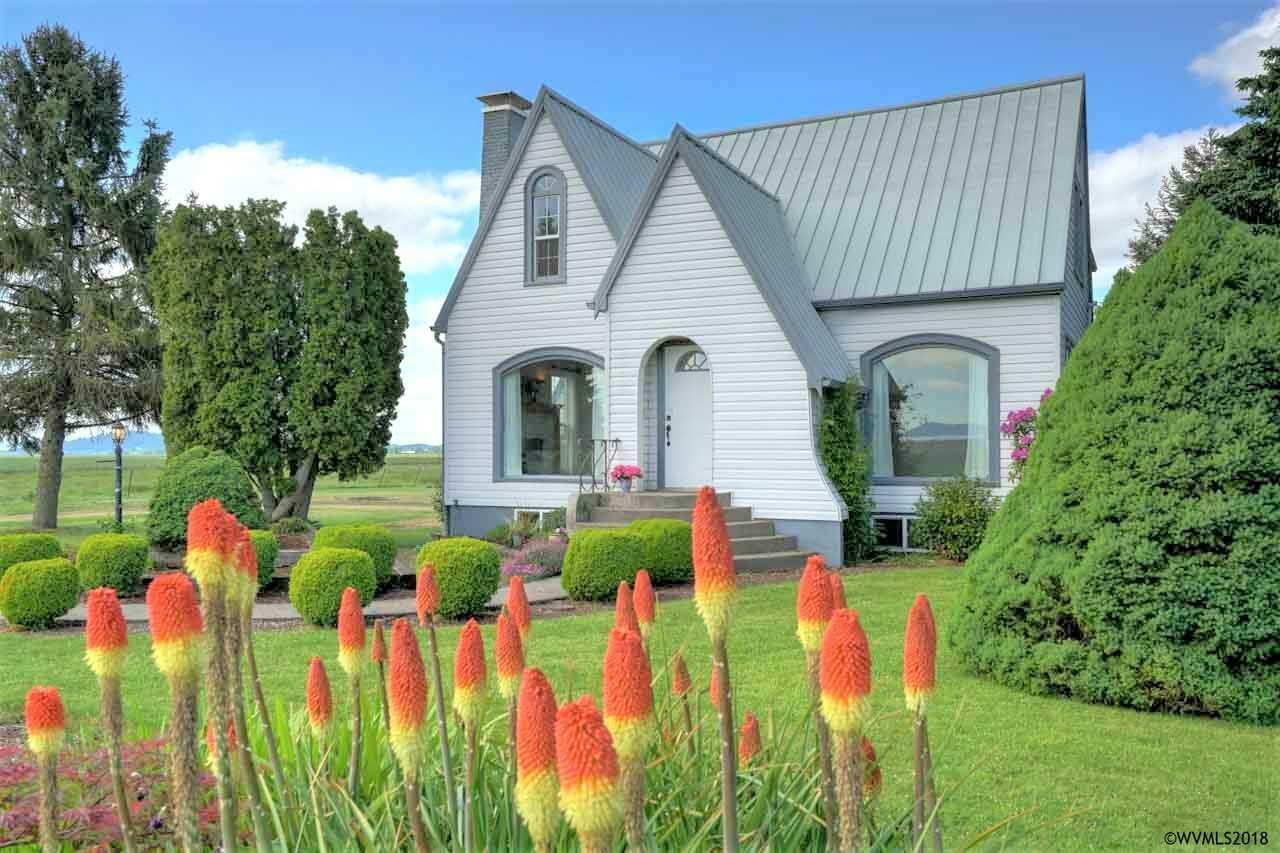 Property Photo: 36413 Gerig Dr OR 97322