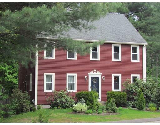 Property Photo: 2 Lynnhaven Road MA 01453
