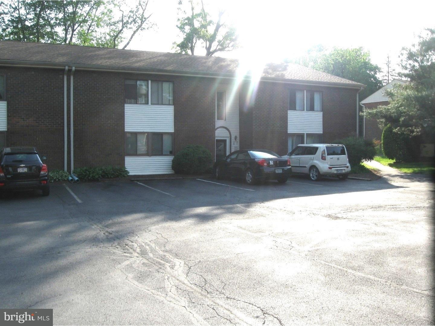 Property Photo:  17 Hatters Court  PA 19040 