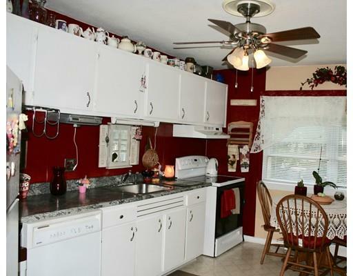 Property Photo:  120 Colonial Circle D  MA 01020 