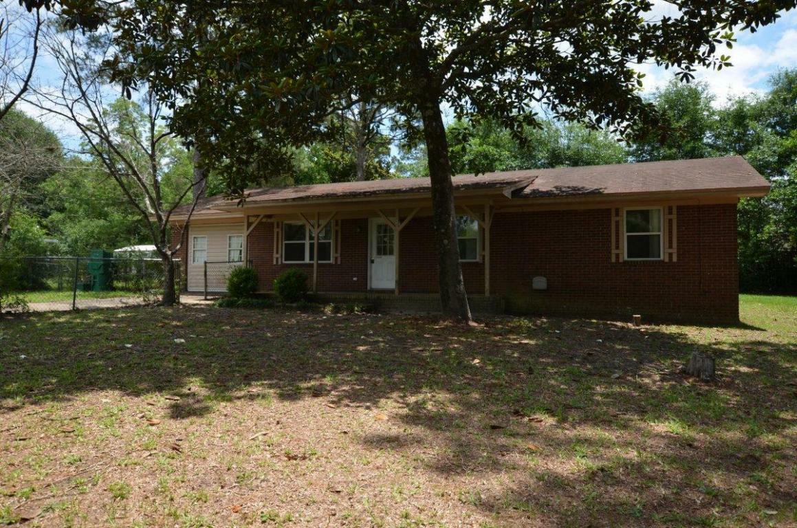 Property Photo:  3150 Skyline Drive  FL 32539 